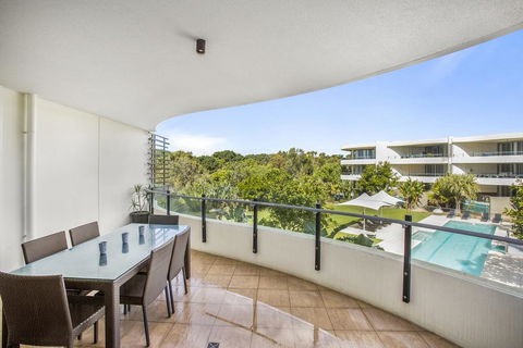 COTTON BEACH APARTMENT 33 WITH POOL VIEWS - Accommodation Sunshine Coast 2