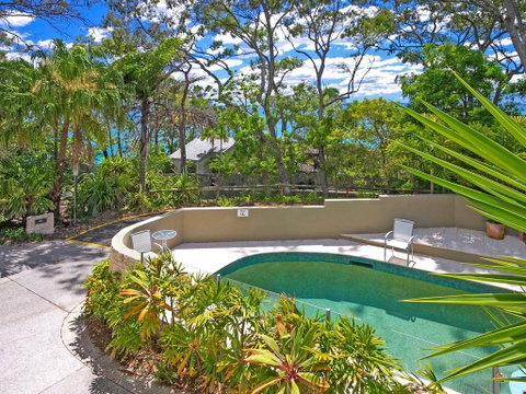 Cove Point 1 - Accommodation Sunshine Coast 1
