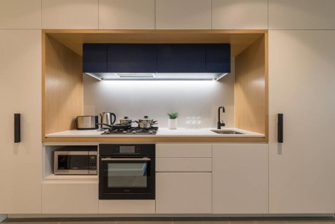 Cozy Melbourne Star 2 Bedroom Apartment Docklands - Accommodation Sunshine Coast 3