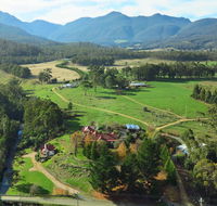 Crabtree House - Accommodation Sunshine Coast