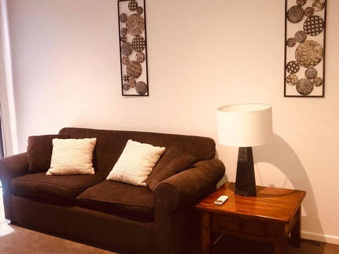 Creekside Apartment - Accommodation Sunshine Coast 1