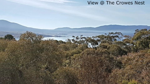 Crowes Nest Apartments - Accommodation Sunshine Coast 2