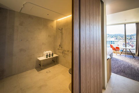 Crowne Plaza Hobart - Accommodation Sunshine Coast 2