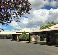 Crows Nest Motel - Accommodation Sunshine Coast