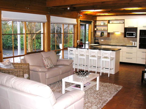 Cumquat Cottage - Accommodation Sunshine Coast 2