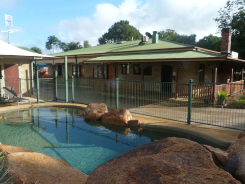 Curtain Fig Motel - Accommodation Sunshine Coast 0