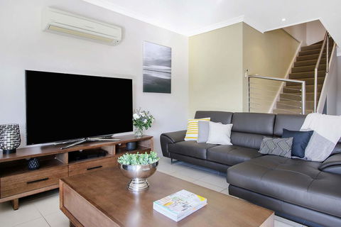 Cypress Townhouse 21 - Mulwala - Accommodation Sunshine Coast 3