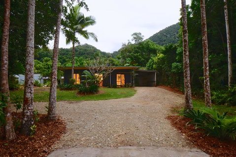 Daintree Rainforest Beach House - Accommodation Sunshine Coast 0