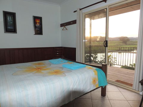 Daintree Riverview Lodges - Accommodation Sunshine Coast 3