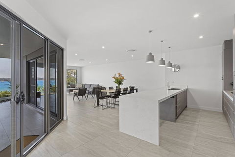Danalene Parade, 46B Maggie's Place - Accommodation Sunshine Coast 3