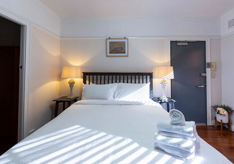 DARLINGHURST STUDIO // SHARED ROOFTOP SPACE - Accommodation Sunshine Coast 0