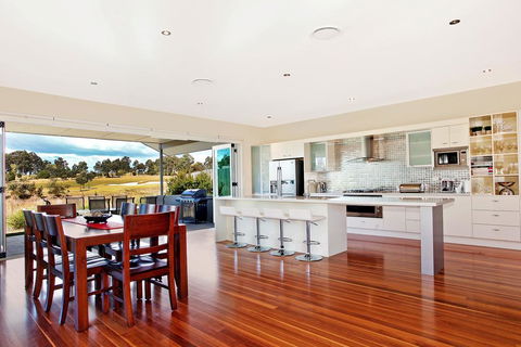 Dashaz Dream - Accommodation Sunshine Coast 0