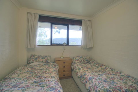 Dauphine 3/23 Townsend Street - Accommodation Sunshine Coast 2
