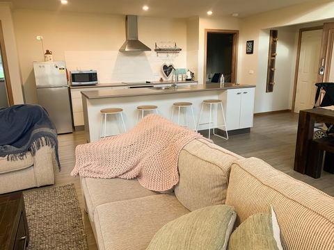 Daysend Cottages - Accommodation Sunshine Coast 1