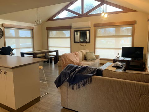 Daysend Cottages - Accommodation Sunshine Coast 2