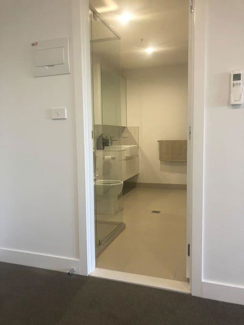 Deakin 2Bed 2Bath And Free Parking - Accommodation Sunshine Coast 3