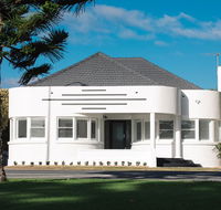 Deco Beach Luxury Apartments - Accommodation Sunshine Coast