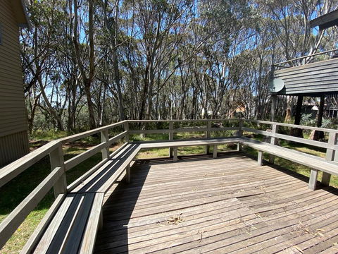 Deep Powder - Accommodation Sunshine Coast 1