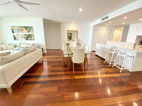 DIRECT BEACH ACCESS - 3 BED APART - CABARITA BEACH - Accommodation Sunshine Coast 3