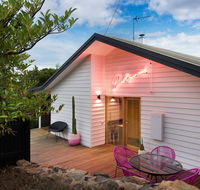 Dollywood - Accommodation Sunshine Coast
