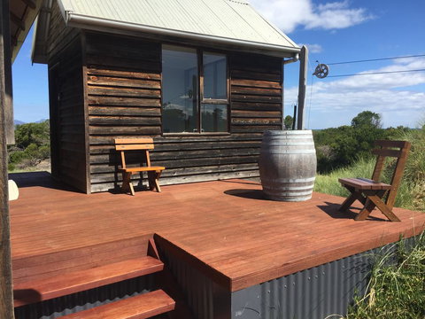 Dolphin Beach House - Accommodation Sunshine Coast 1