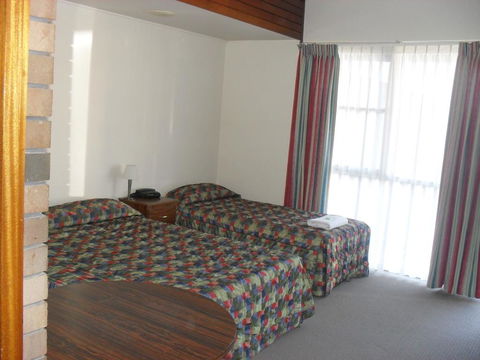 Downtown Motel - Accommodation Sunshine Coast 1