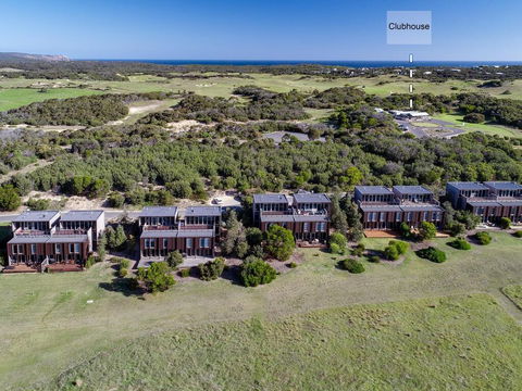 DREW Golfers Delight Close To St Andrews Beach - Accommodation Sunshine Coast 2