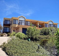 Dromaius 5 - Great Views of The Snowy Mountains - Accommodation Sunshine Coast