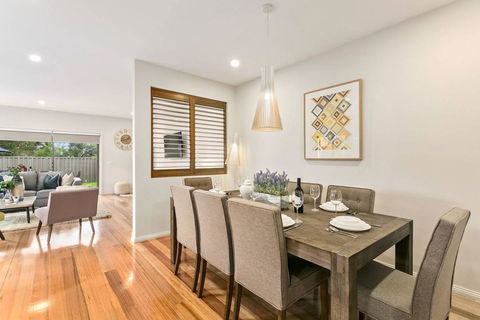 Dromana Beach House For Two Families. - Accommodation Sunshine Coast 0
