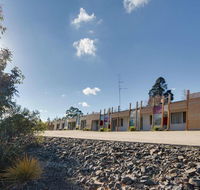 Drouin Motel - Accommodation Sunshine Coast