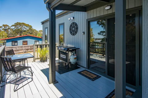 EAGLE VIEW UNIT 5 STAR - Accommodation Sunshine Coast 2