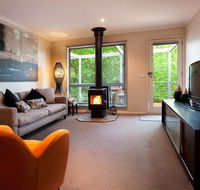 Eastern View Villa - Accommodation Sunshine Coast