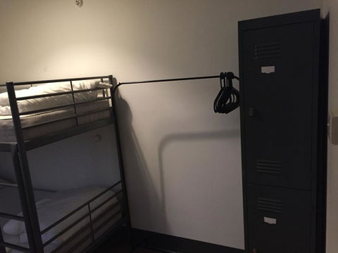 EBS Sydney Hostel - Accommodation Sunshine Coast 2