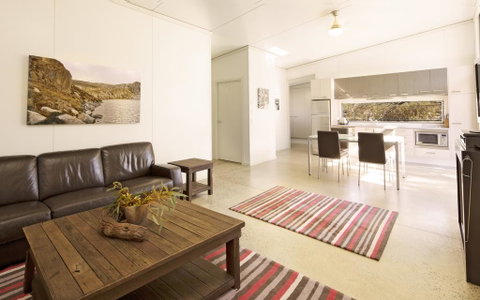 Ecocrackenback 19 - Sustainable Chalet Close To The Slopes - Accommodation Sunshine Coast 2