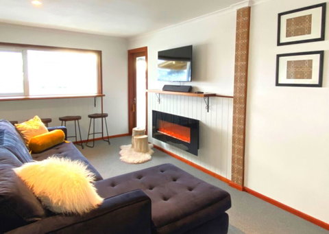 Eiger Chalet - Accommodation Sunshine Coast 1