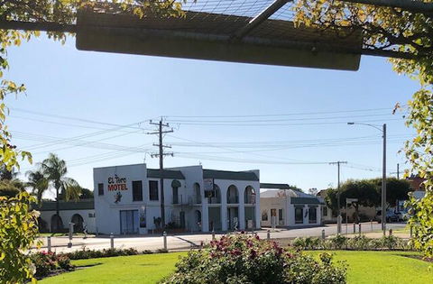 EL TORO MOTEL - Accommodation Sunshine Coast 0