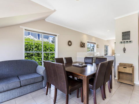 Elizas Townhouse - Accommodation Sunshine Coast 3
