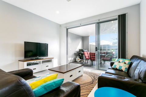 Ella House Adelaide - Accommodation Sunshine Coast 1