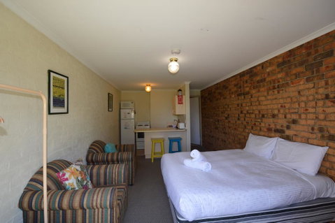 Ellswood 1 - Accommodation Sunshine Coast 0