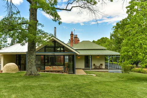 Elm Tree Lodge Beechworth - Accommodation Sunshine Coast 2