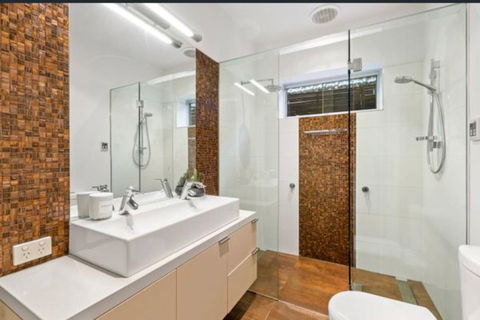 Elsternwick Paradise, Love Where You Live!!! - Accommodation Sunshine Coast 2