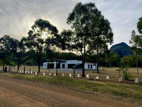 Elysium Fields Moogerah - Accommodation Sunshine Coast 1