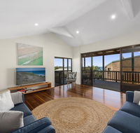 Emerald Seas Beach House - Accommodation Sunshine Coast