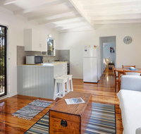 Enjoy the soothing sea breeze - Accommodation Sunshine Coast