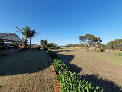 EP Getaway - Accommodation Sunshine Coast 1