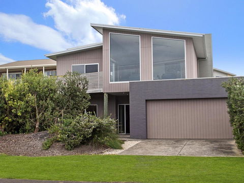ESCAPE 2 BROPHY - Accommodation Sunshine Coast 1