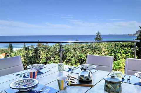 EUREKA - Accommodation Sunshine Coast 2