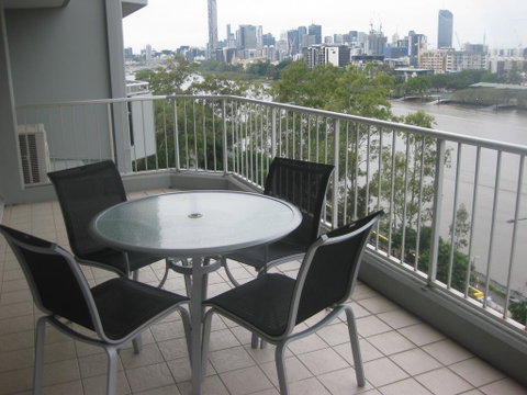 Fairthorpe Apartments - Accommodation Sunshine Coast 3