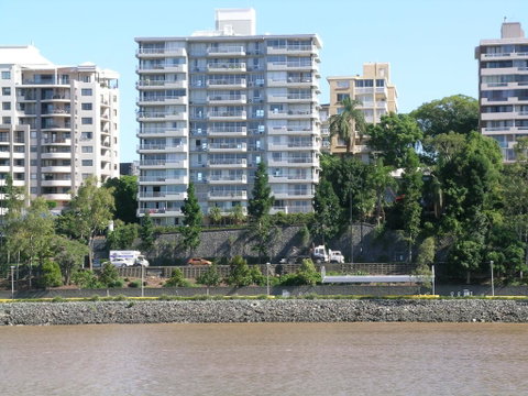 Fairthorpe Apartments - Accommodation Sunshine Coast 0