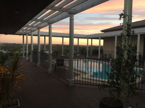 Fairway Manor Accomodation - Accommodation Sunshine Coast 3